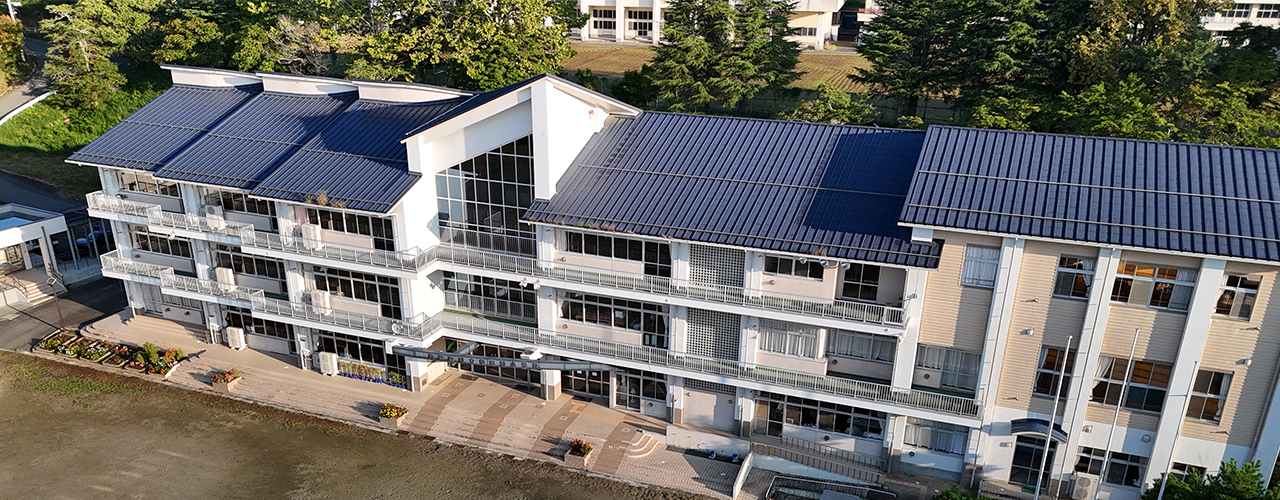 伊里前小学校校舎