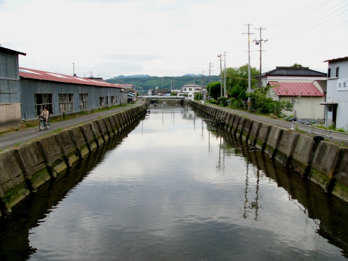 新井田川（志津川）