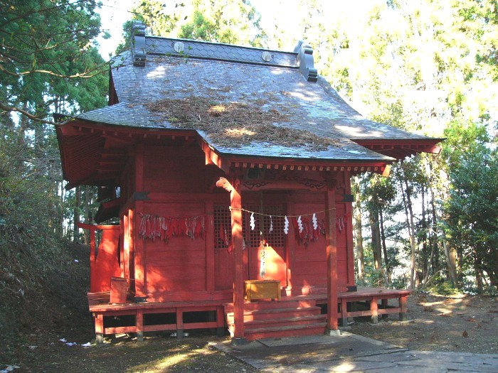 二渡神社（戸倉長清水）