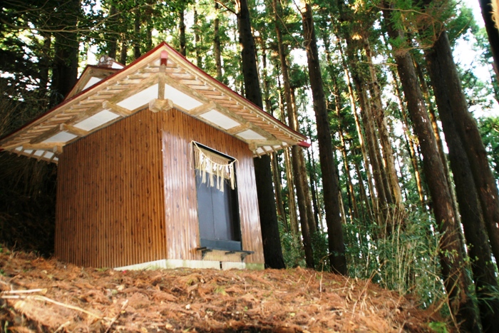 二渡神社（戸倉水戸辺）