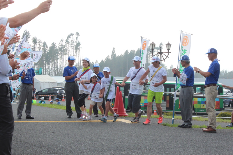 未来への道1000Km縦断リレー　ゴール式